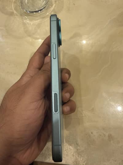 iPhone 16 Plus jv