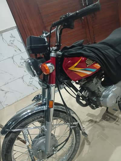 Honda CG 125  2025/2026