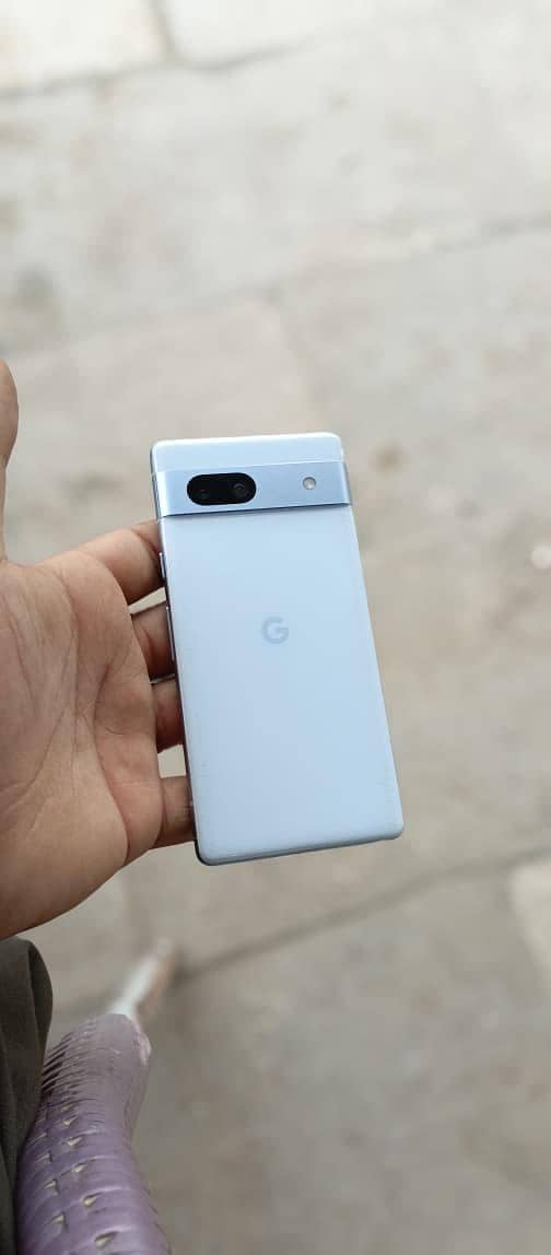 Google Pixel 7a 1