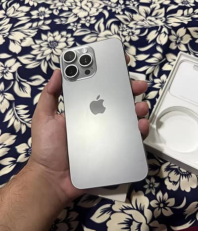 Apple iPhone 15 Pro Max