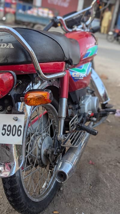 Honda cd70