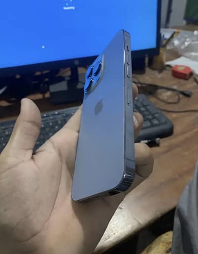 Apple iPhone 13 Pro