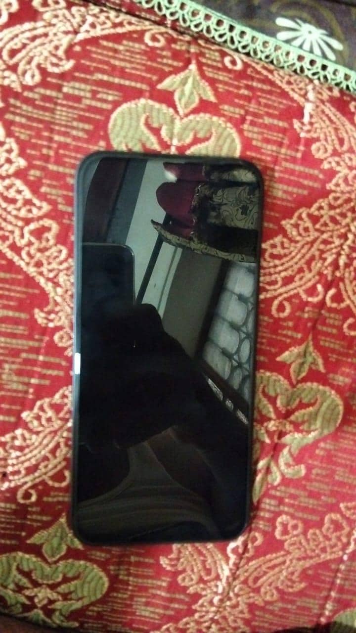 OPPO A6k 7