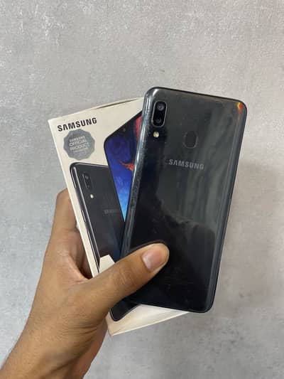 Samsung Mobile A20
