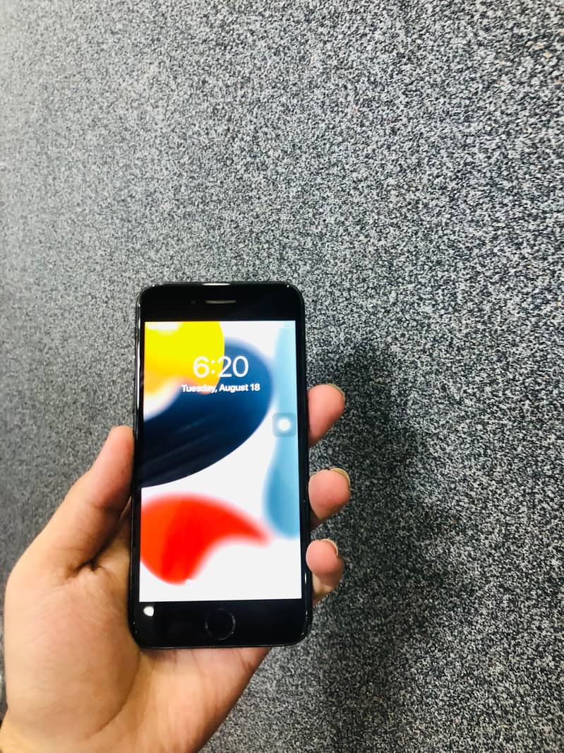 Apple iPhone 7 5