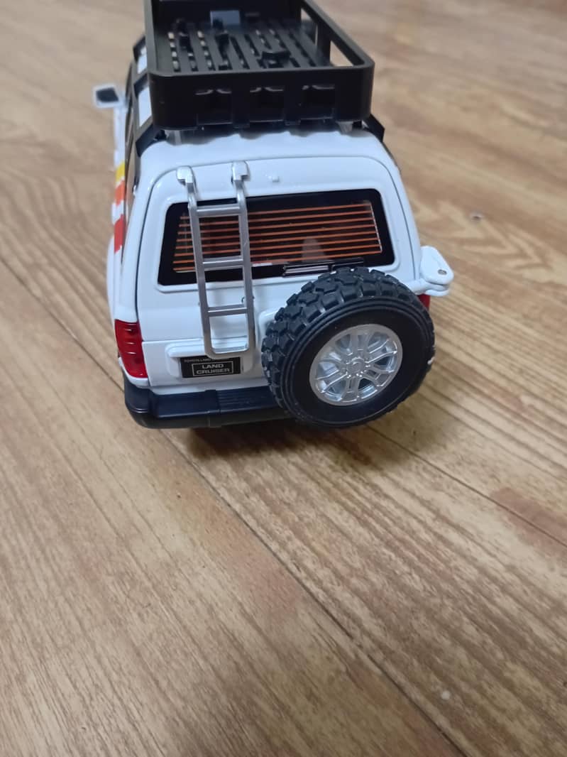 modile car 4