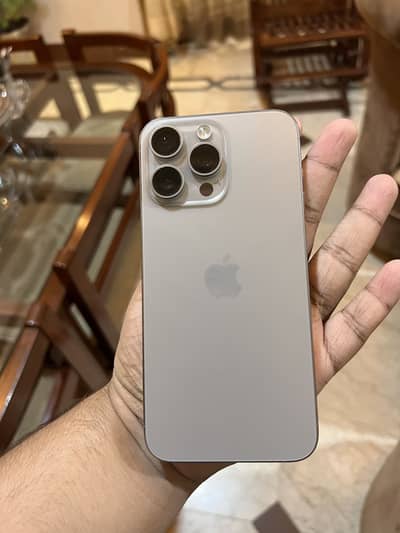 Apple iPhone 15 Pro Max