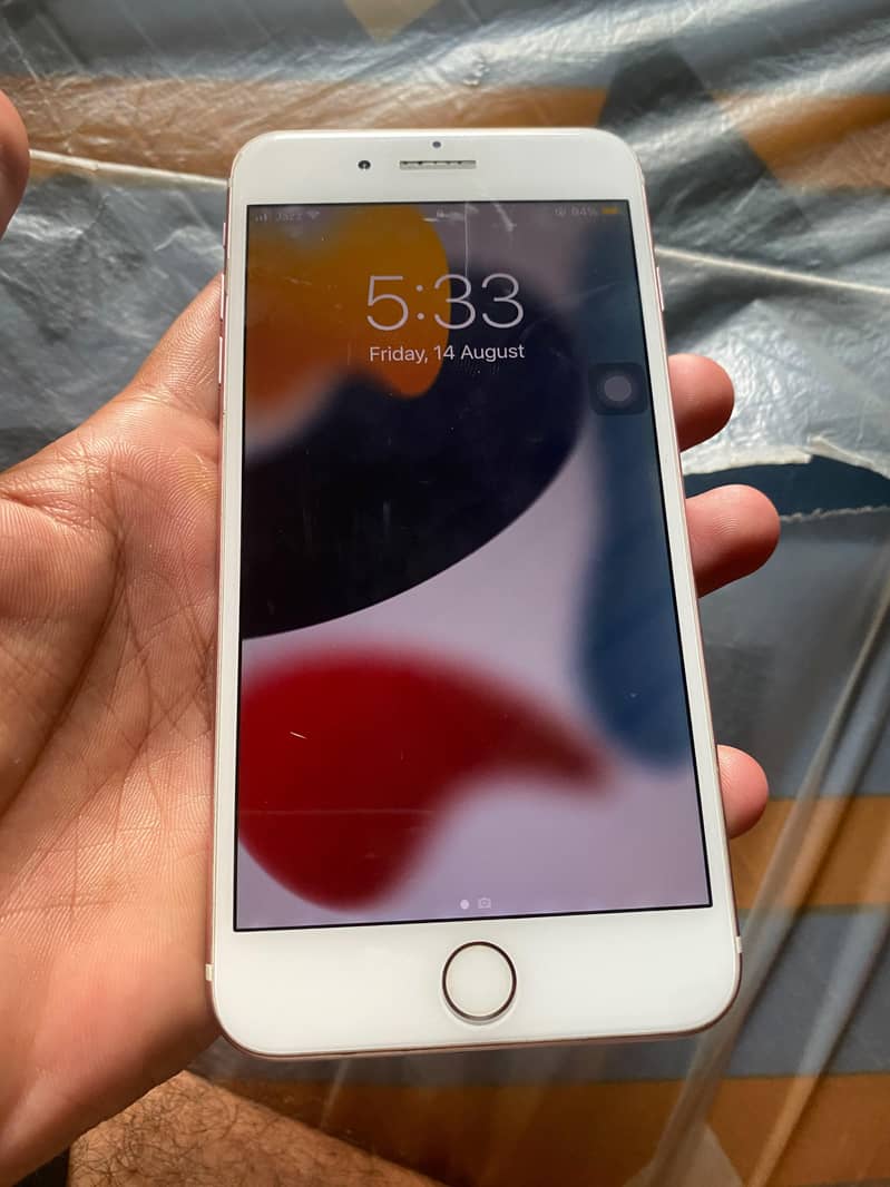 Apple iPhone 7 Plus 1