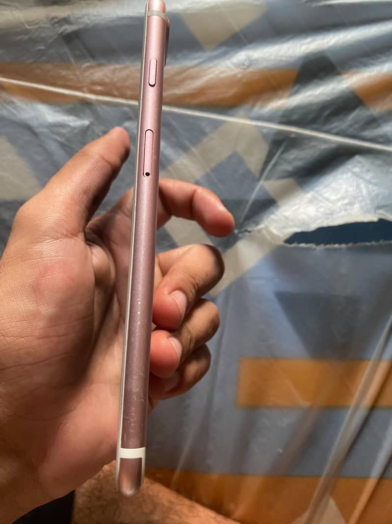 Apple iPhone 7 Plus 2
