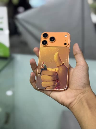 Apple iPhone XR into 17 pro