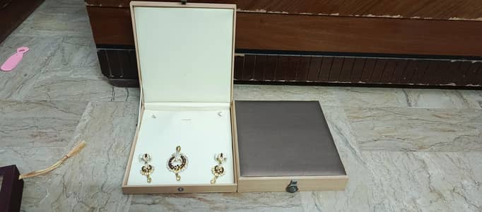 jewellery boxes wooden and acrylic both