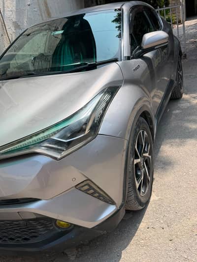 Toyota C-HR G-LED 2018 | For Sale