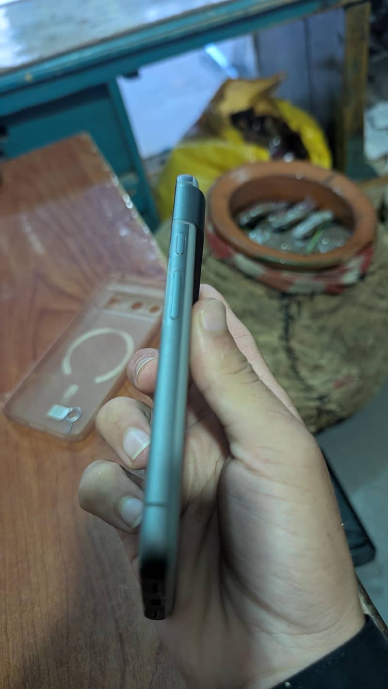 Google Pixel 8 1