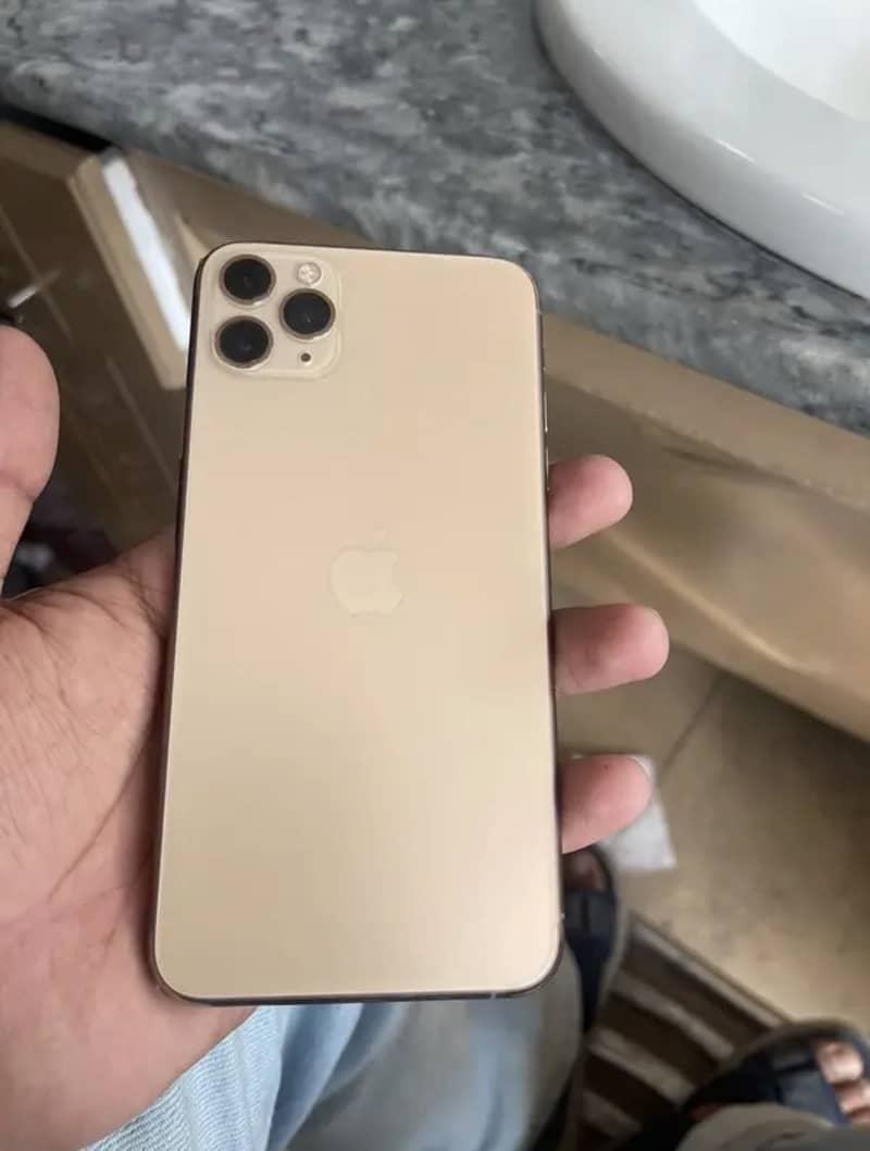 Apple iPhone 11 Pro Max 0