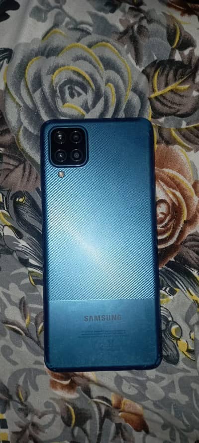 Samsung A12
