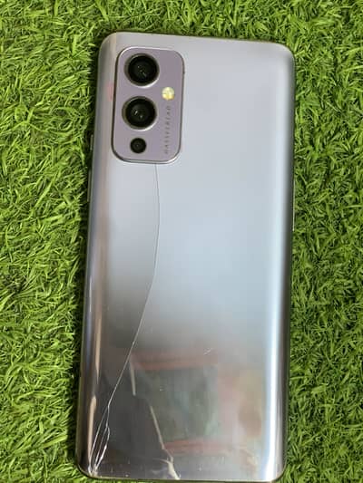 One Plus 9R
