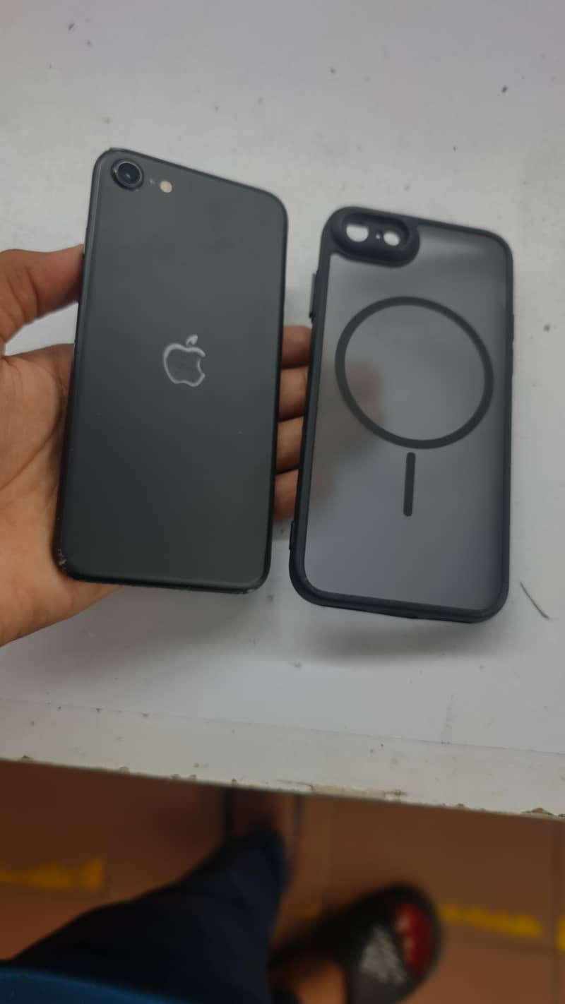Apple iPhone SE 6