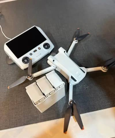 DJI Mini 3 Pro drone combo packing 3 battery
