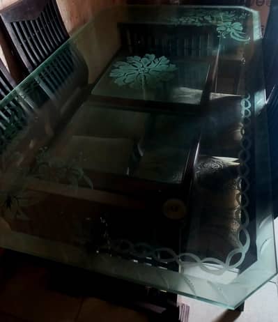 6 setter dinning table wood