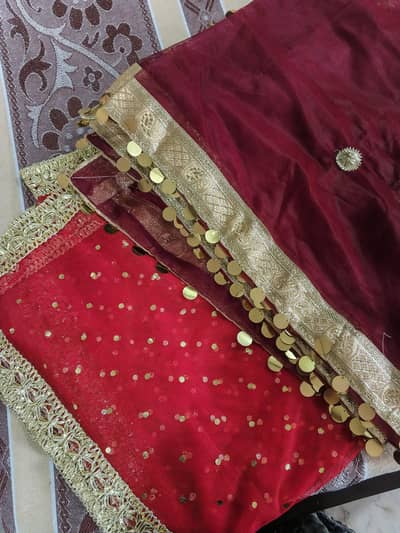 2 net dupattas for sale | red & mehroon