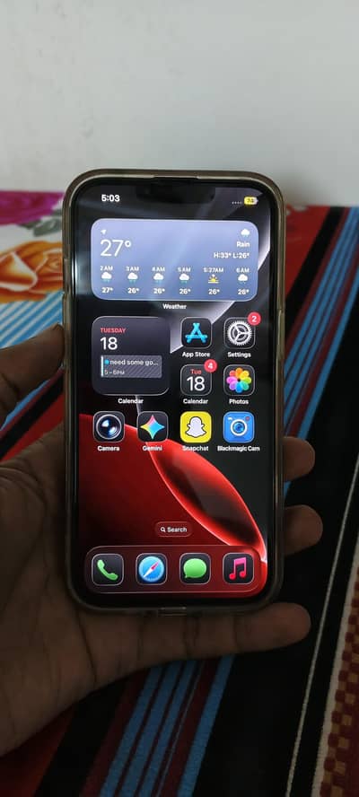 Apple iPhone 13
