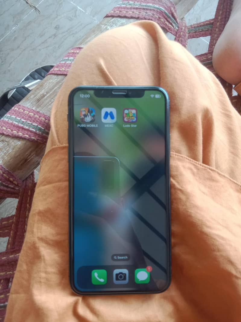 Apple iPhone X 1