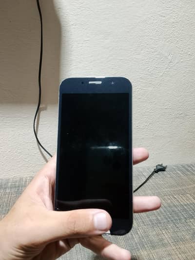 Samsung Mobile A7 2/23 GB Ram
