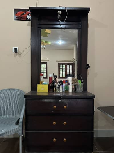 Dressing Table for Sale