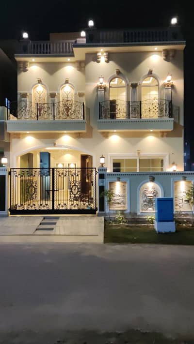 5 Marla Adorable Bungalow On Top Location For Rent in DHA Phase 9 Town Lahore