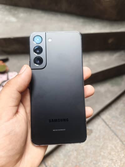 Samsung Mobile S22