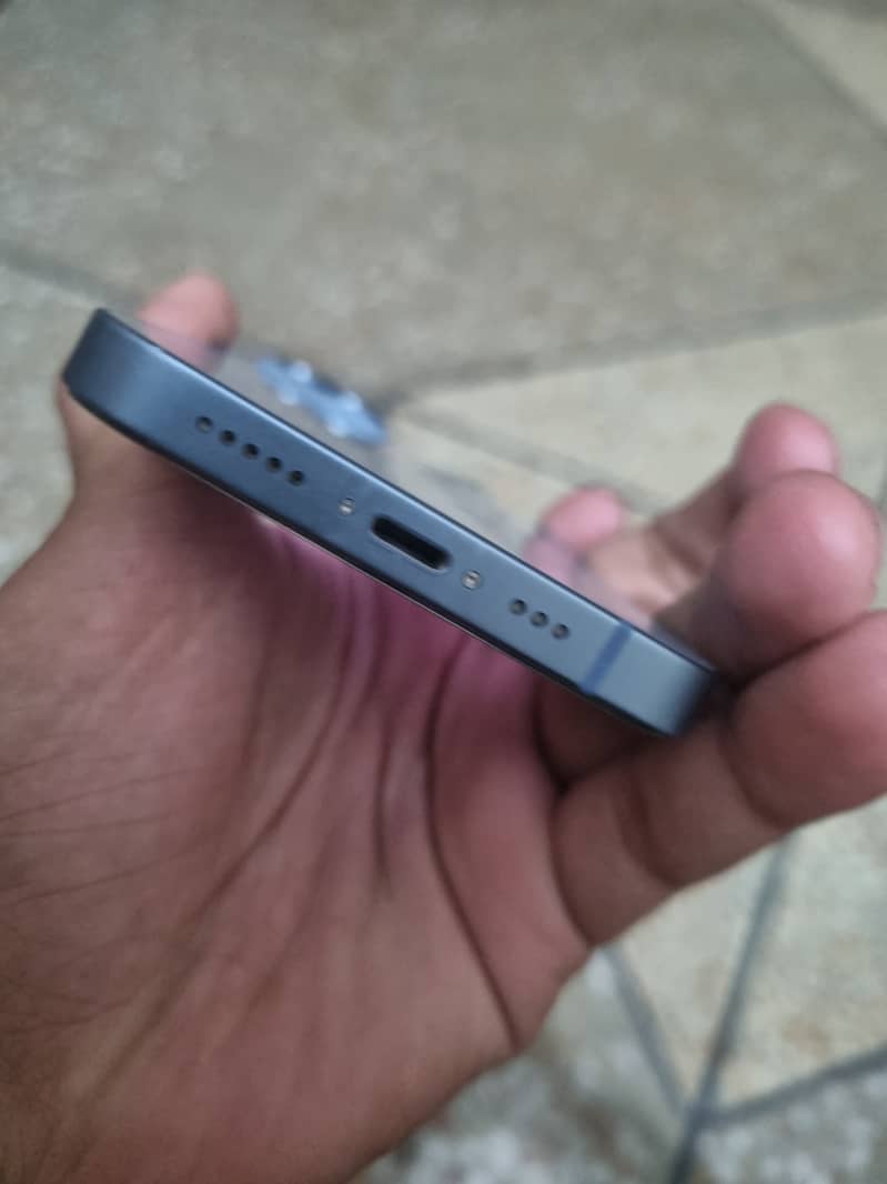 Apple iPhone 14 2