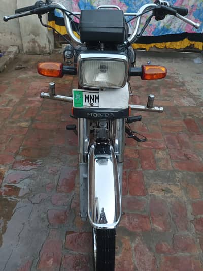 honda cd 70 in excellent condition