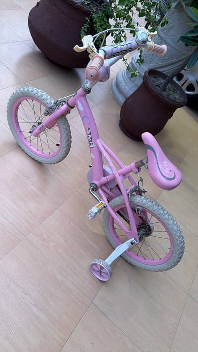 Kids cycle just like brand new condition