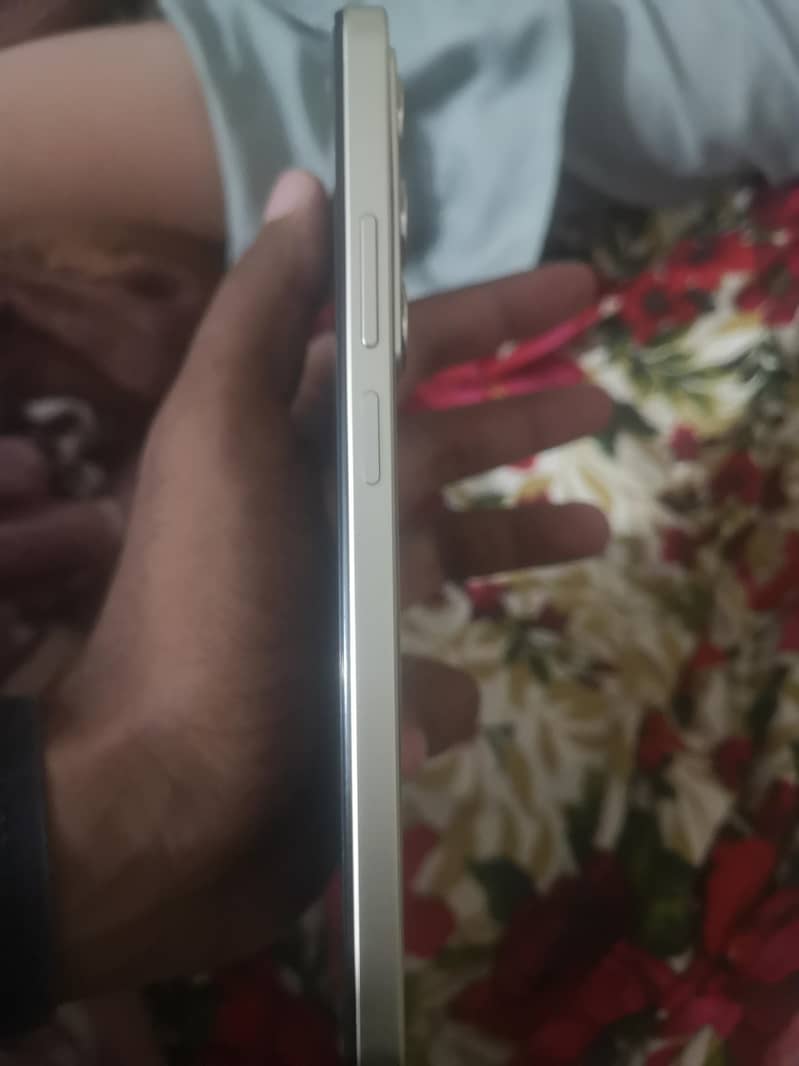 Realme C75 3