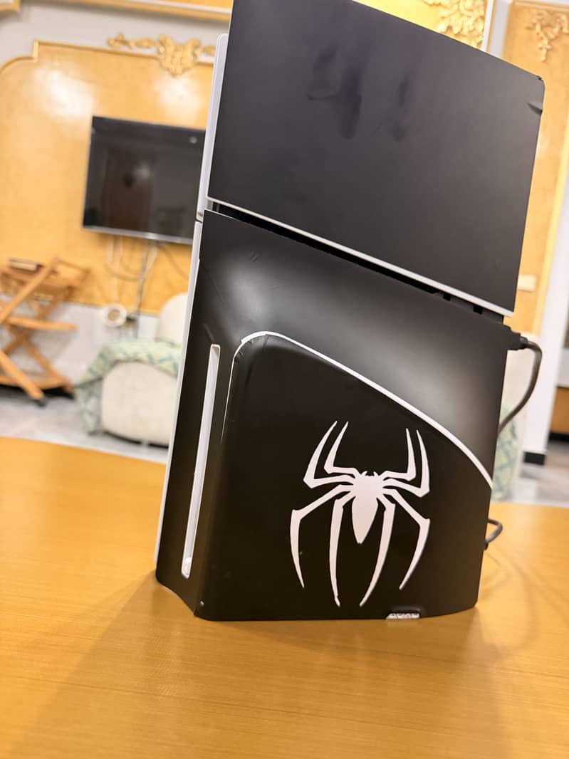 PS5 slim 2