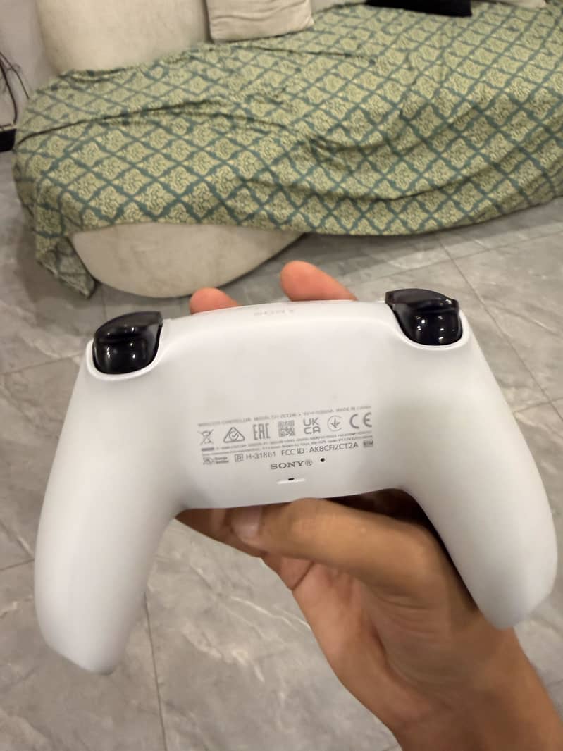 PS5 slim 3