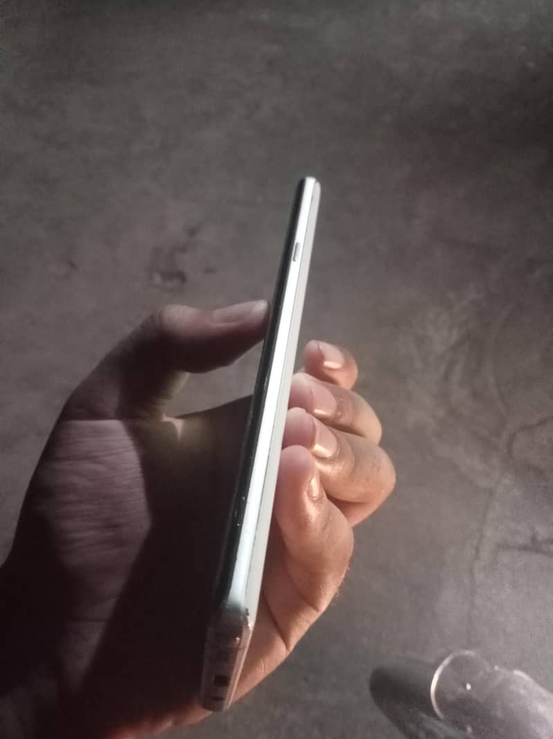 Samsung Mobile Note 9 3
