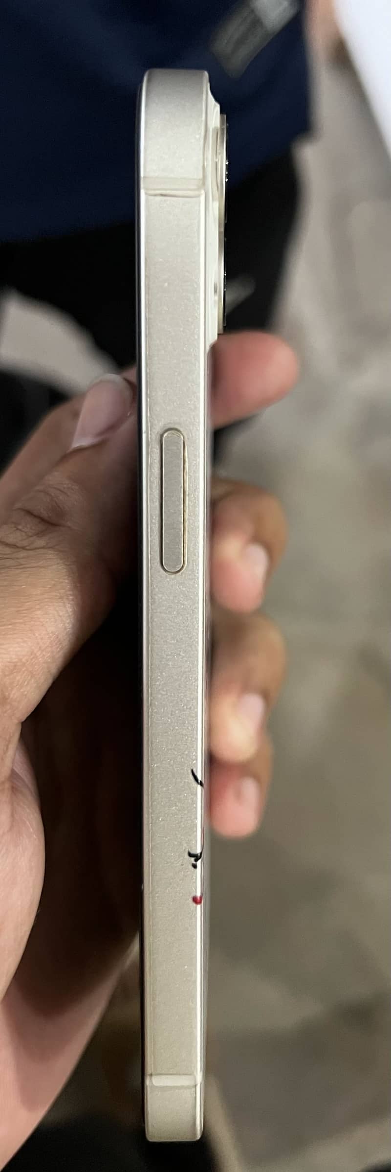 Apple iPhone 13 2