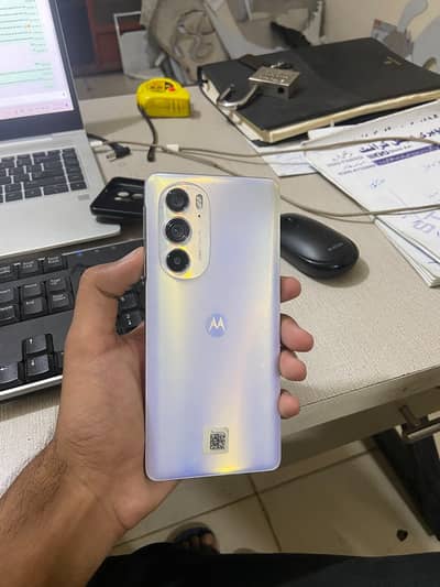 Motorola Edge 30 Pro