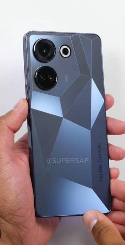 Tecno CAMON 20