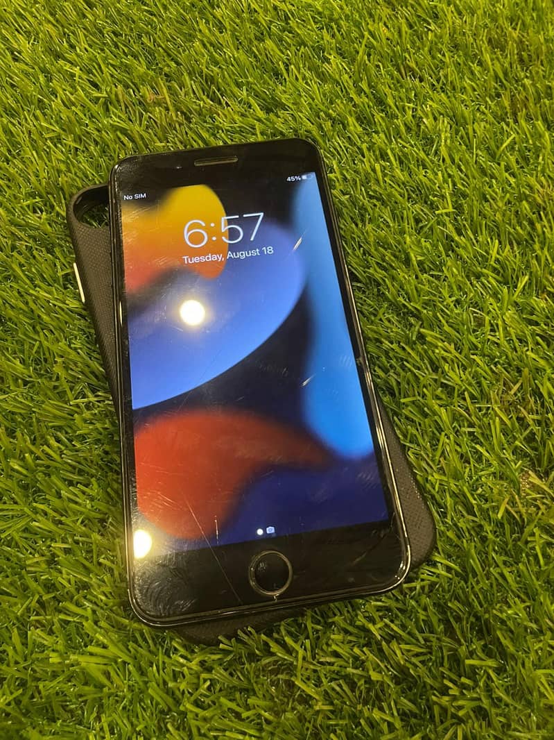 Apple iPhone 7 Plus 2