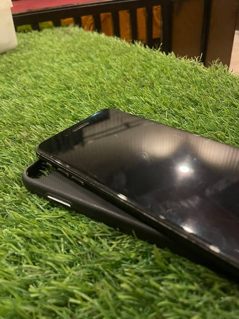 Apple iPhone 7 Plus 5
