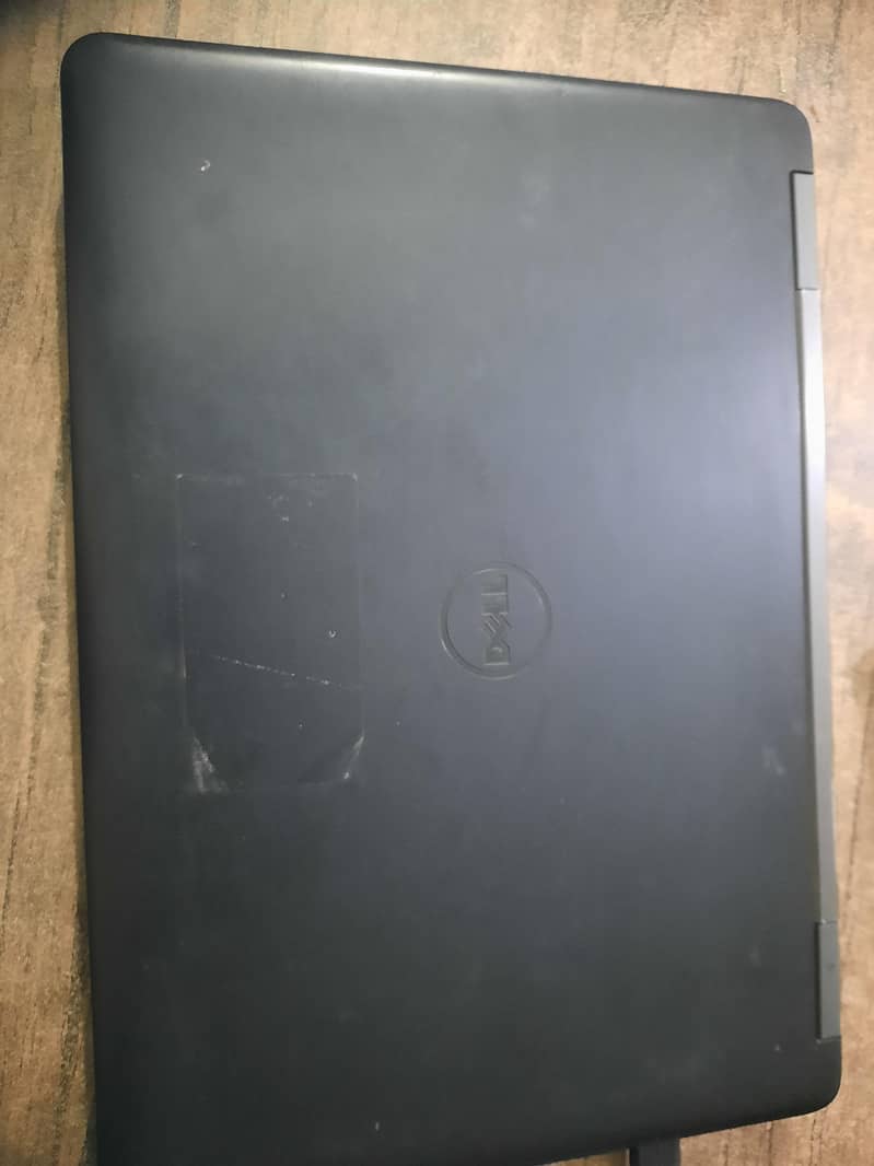 Dell Latitude E5440 0