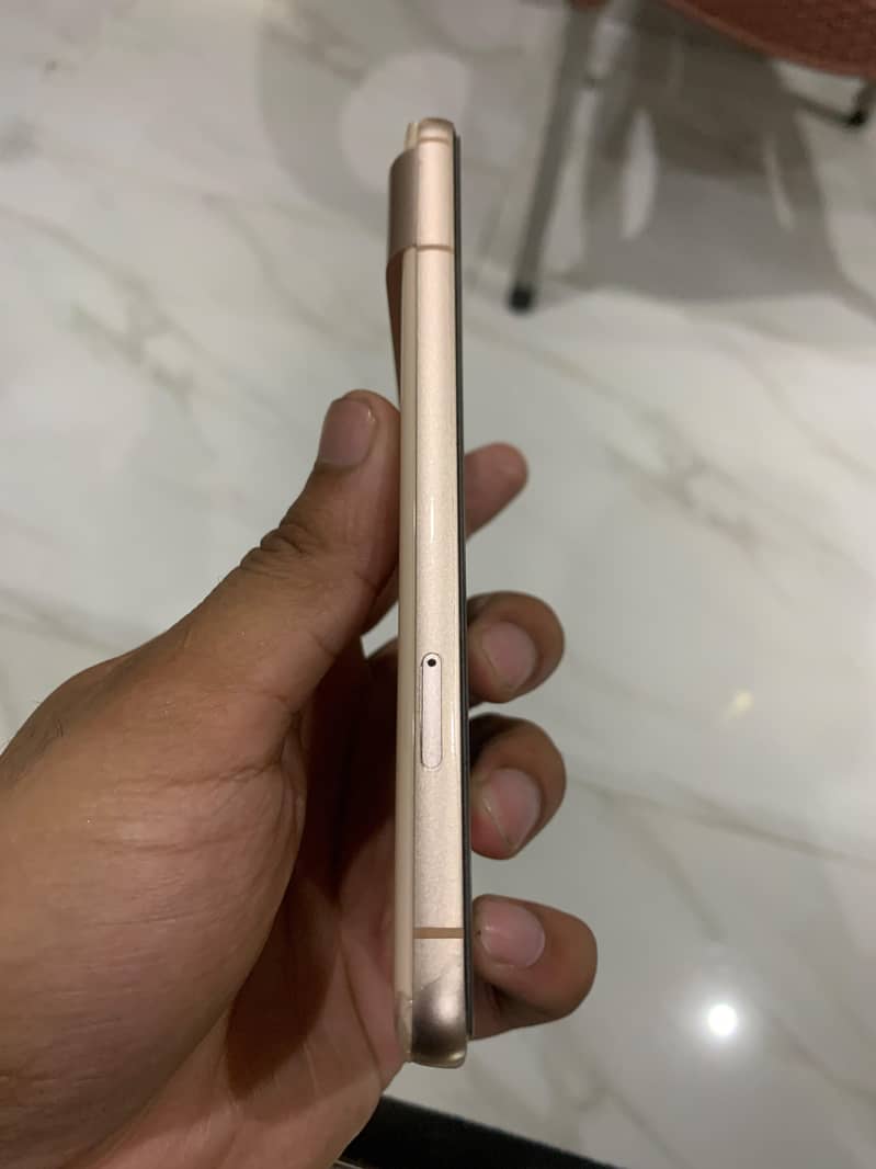 Google Pixel 8 1