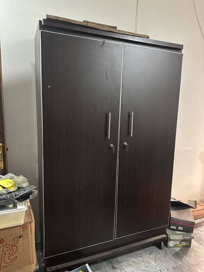 2 door wooden almari