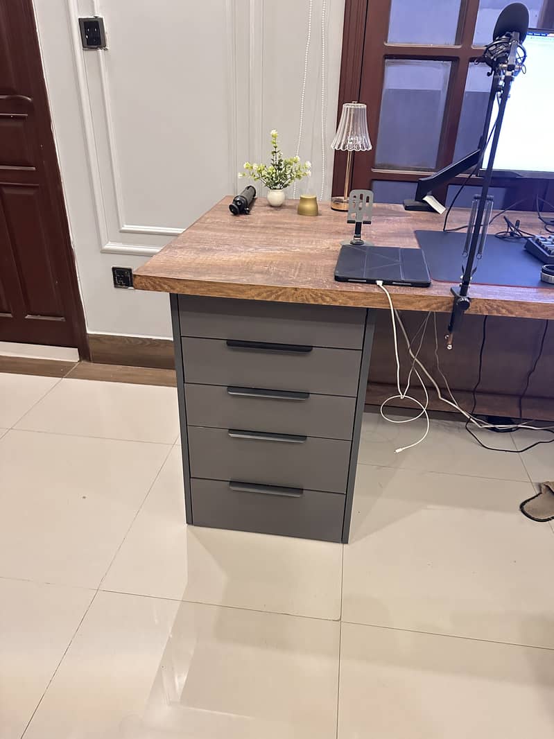 Custom Made Executive Table 1