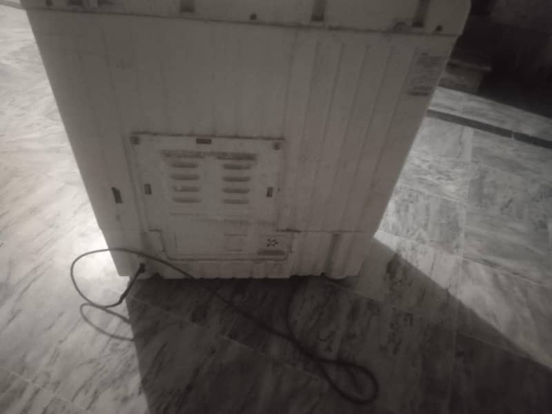 Haier semi automatic machine 6