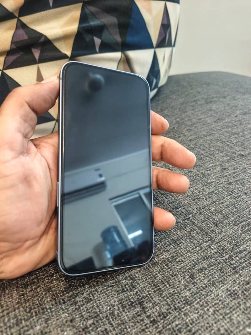 Apple iPhone 14 7
