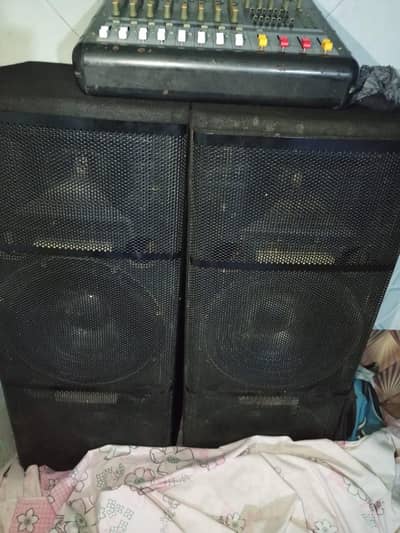 Dj mixer sounds system
