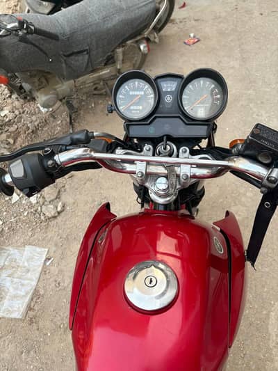 YBR G 125